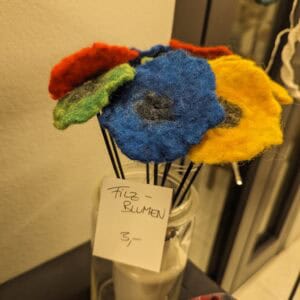 Filzblumen